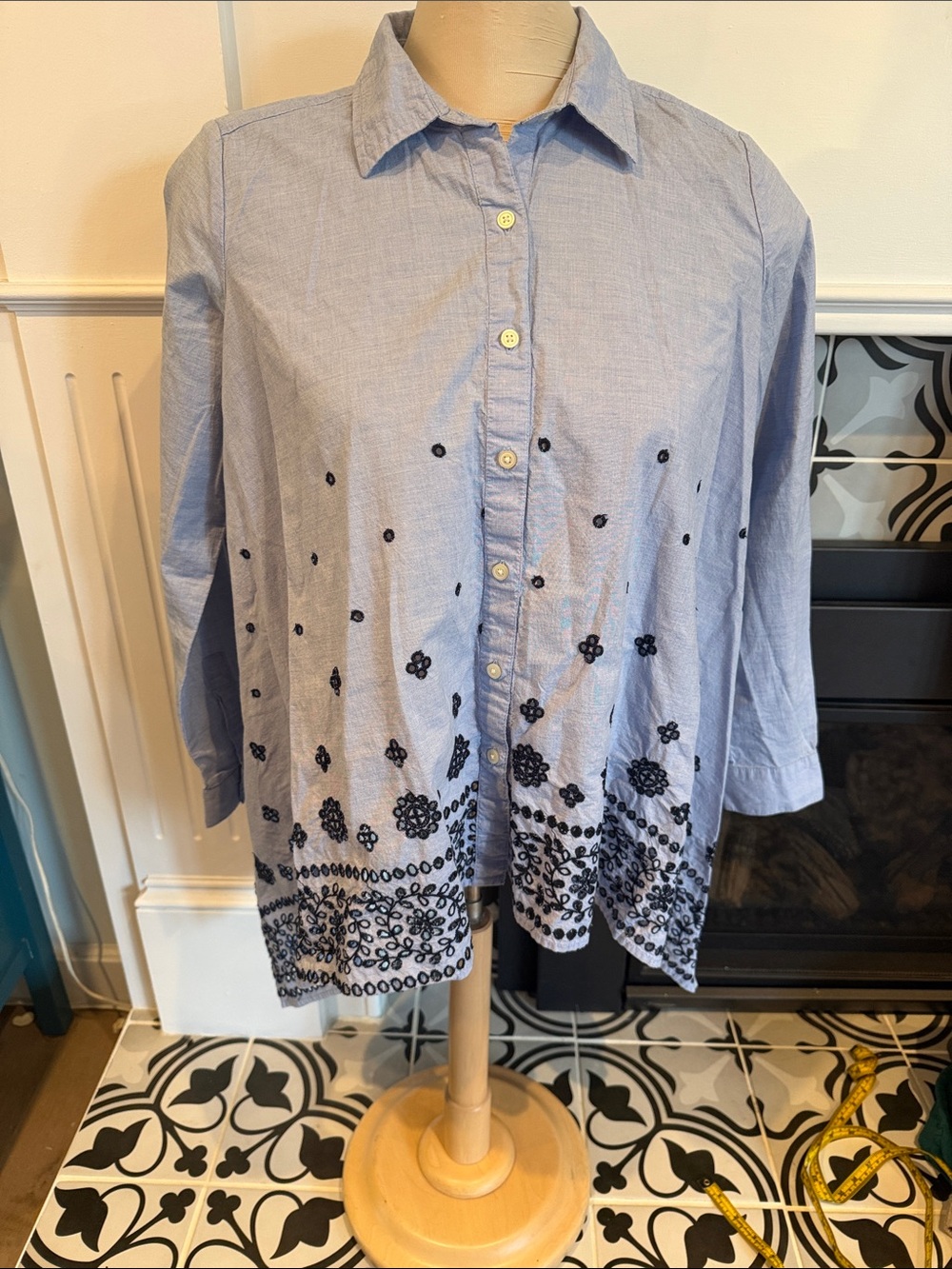 GAP Light Blue Collared Shirt with Asymmetrical Hem and Navy eyelet details